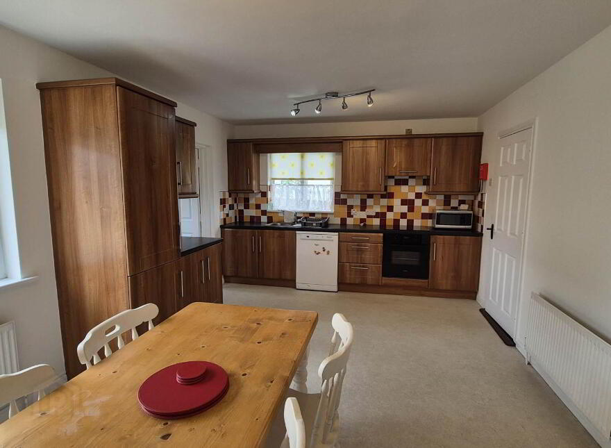 14 Whitethorn Park, Letterkenny, F92Y24Y