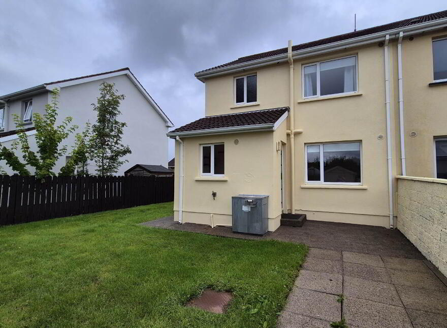 14 Whitethorn Park, Letterkenny, F92Y24Y