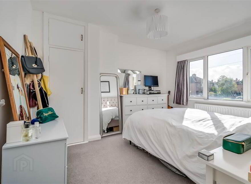 30 Prince Edward Park, Stranmillis, Belfast, BT9 5FZ