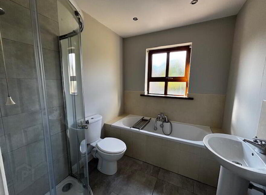 2 Camlinn Close, Newry, BT35 7NQ