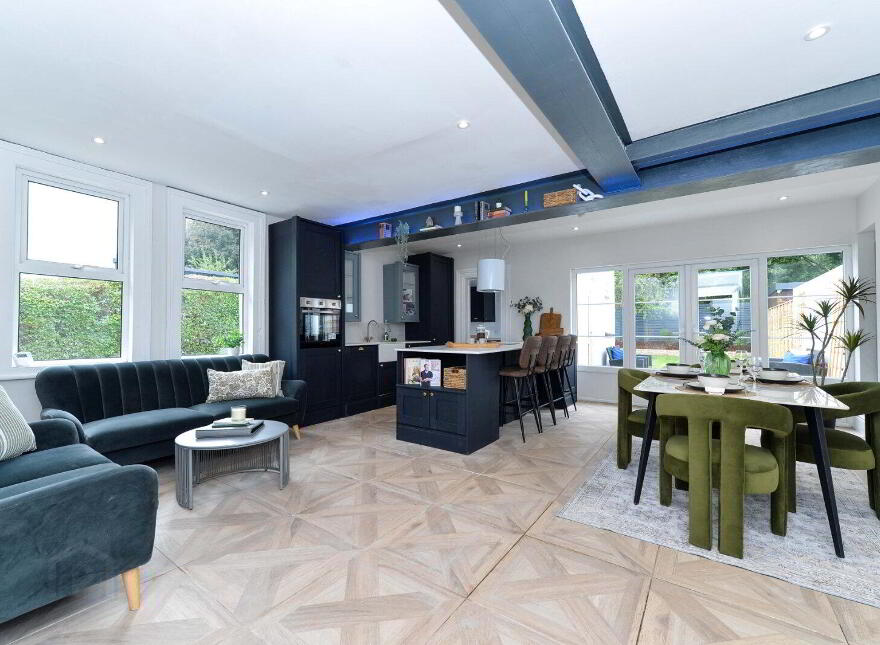 25 Kirkliston Drive, Belfast, BT5 5NX