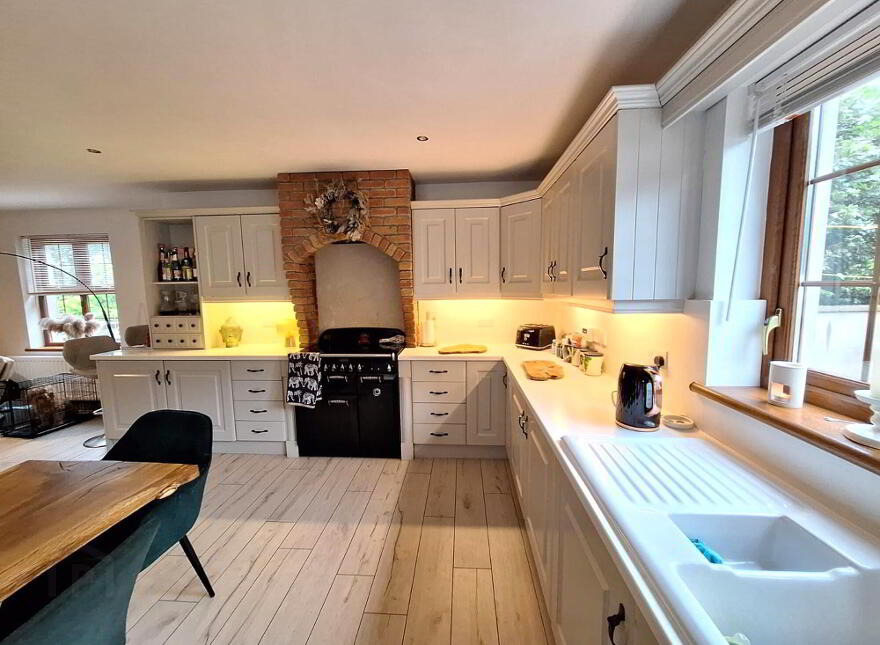 65 Ballinlea Road, Ballycastle, BT54 6NN