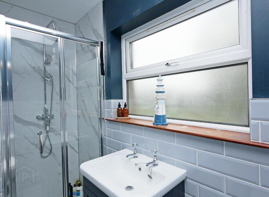 29 Mill Road West, Carryduff, Belfast, BT8 8HH