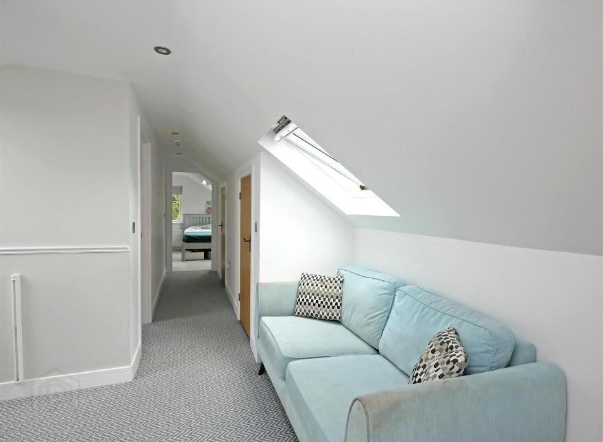29 Mill Road West, Carryduff, Belfast, BT8 8HH