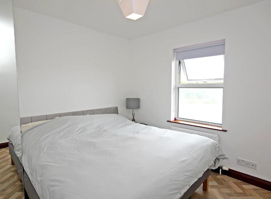 29 Mill Road West, Carryduff, Belfast, BT8 8HH