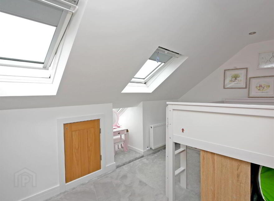 29 Mill Road West, Carryduff, Belfast, BT8 8HH