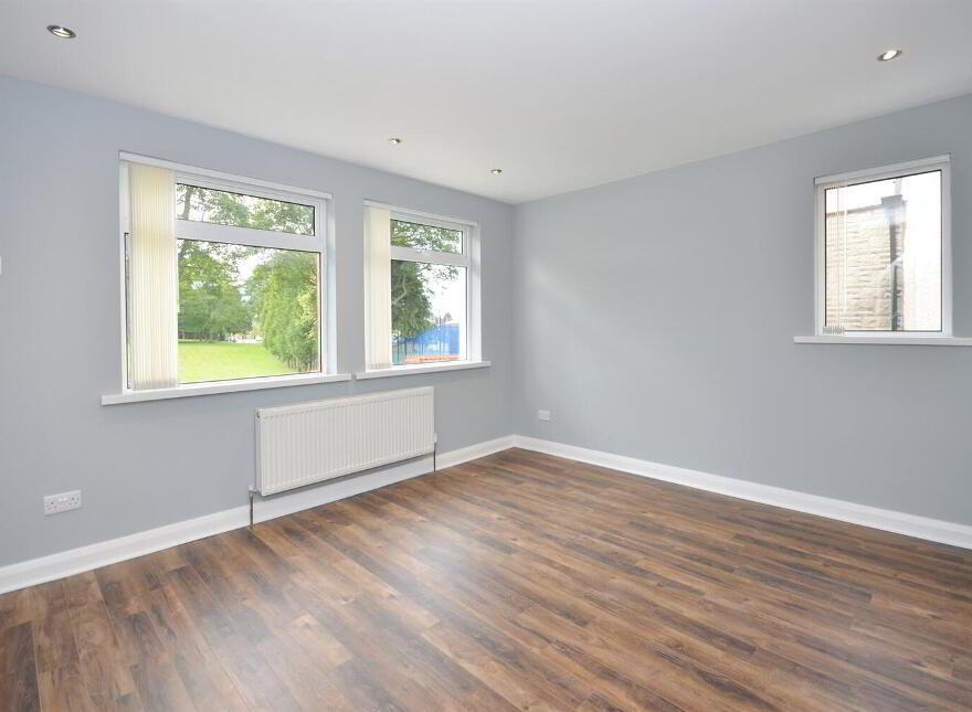 8 Willisfield Park, Belfast, BT10 0GA