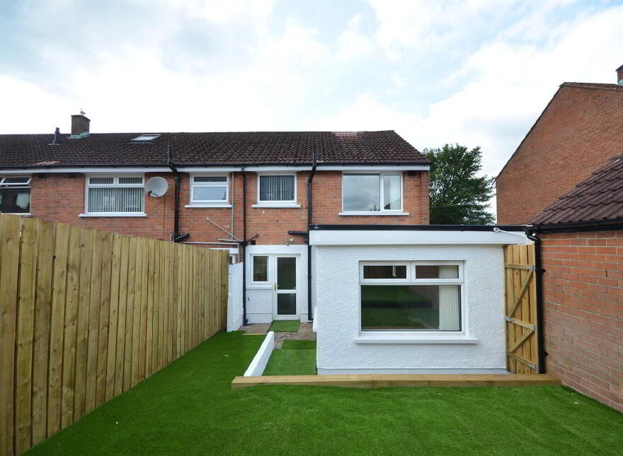 8 Willisfield Park, Belfast, BT10 0GA