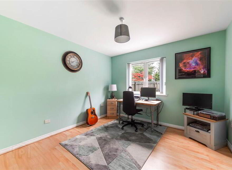 45 St Annes Road, Blacks Road, Belfast, BT10 0PQ