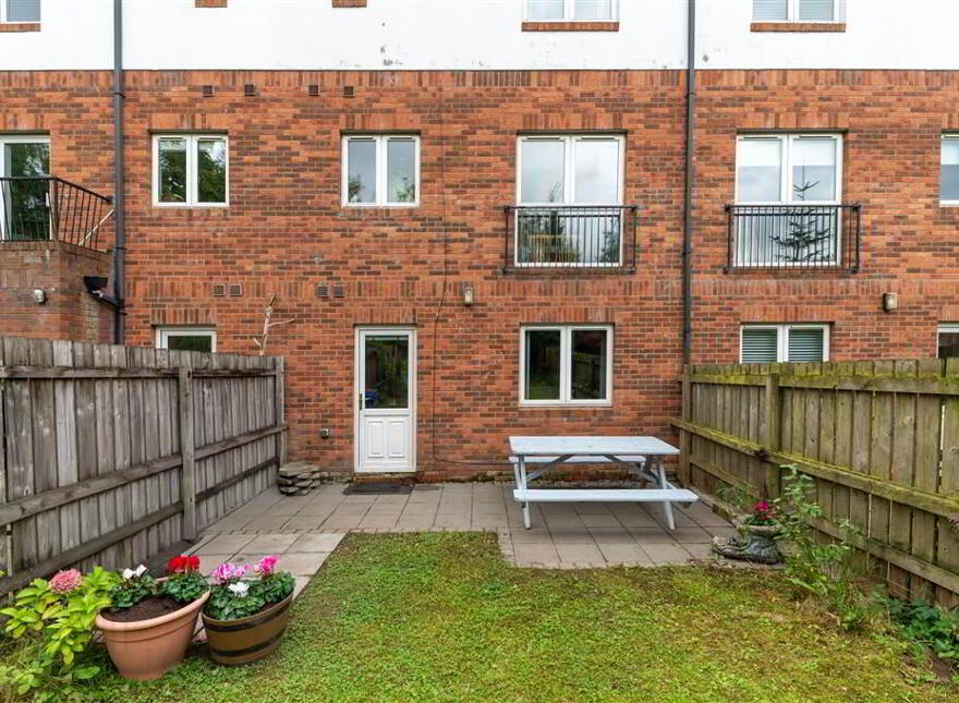 45 St Annes Road, Blacks Road, Belfast, BT10 0PQ