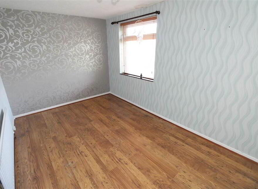 2 Roslin Gardens, Belfast, BT5 7FZ