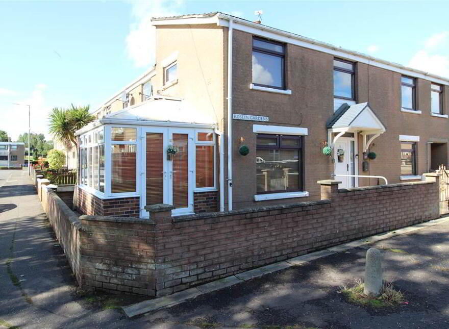 2 Roslin Gardens, Belfast, BT5 7FZ