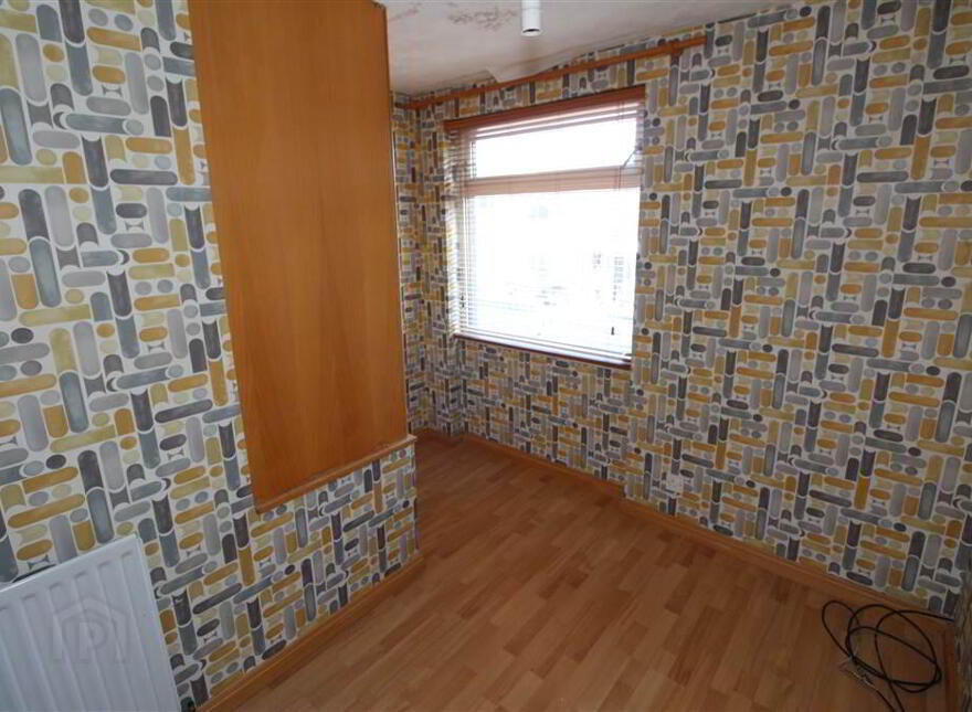2 Roslin Gardens, Belfast, BT5 7FZ