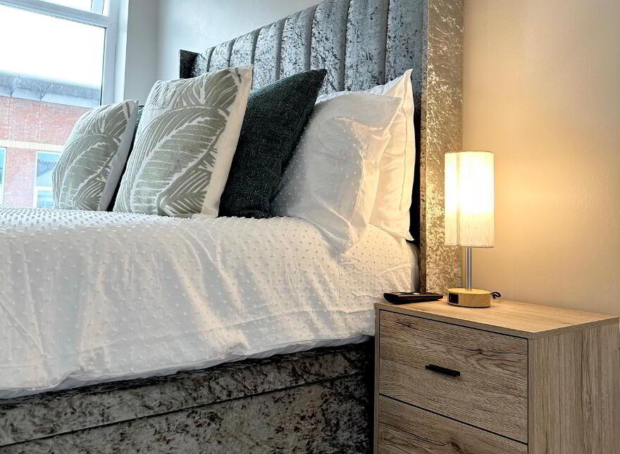 Room 5, 46 Portmore Street, Portadown, Craigavon, BT62 3NF