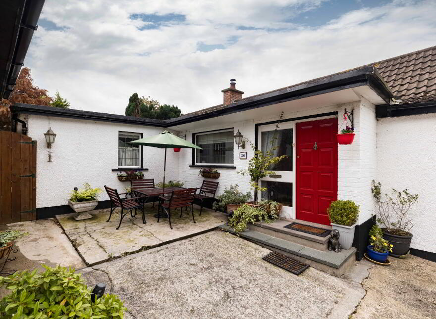 Lus Mor Cottage, 30 The New Road, Royal Hillsborough, BT26 6ND