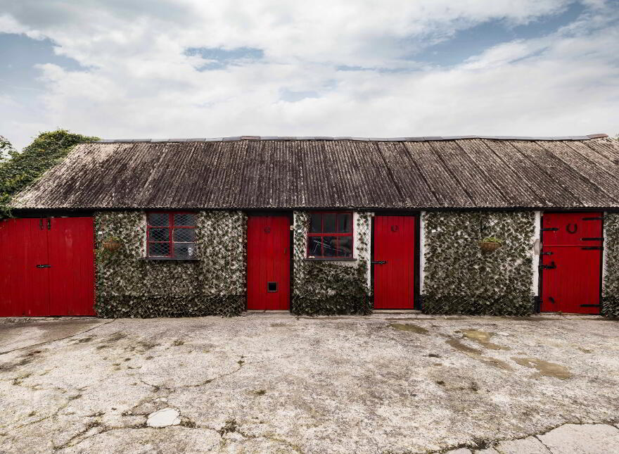 Lus Mor Cottage, 30 The New Road, Royal Hillsborough, BT26 6ND