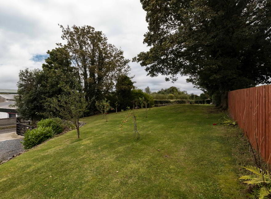 Lus Mor Cottage, 30 The New Road, Royal Hillsborough, BT26 6ND