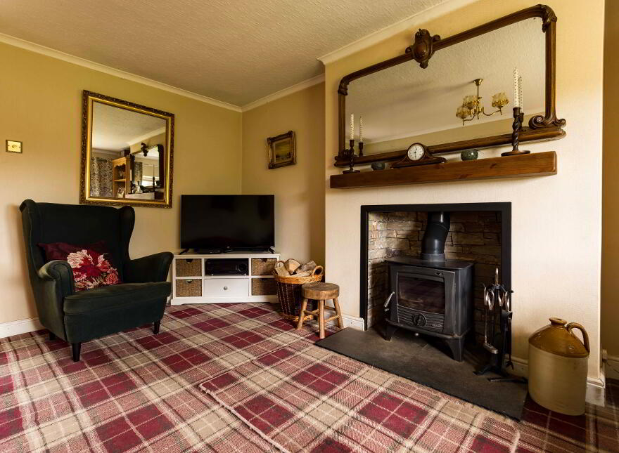 Lus Mor Cottage, 30 The New Road, Royal Hillsborough, BT26 6ND