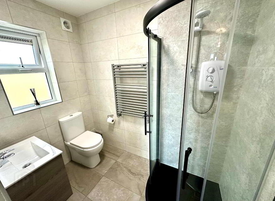 22 Earls Court, Ballymote, F56TR92