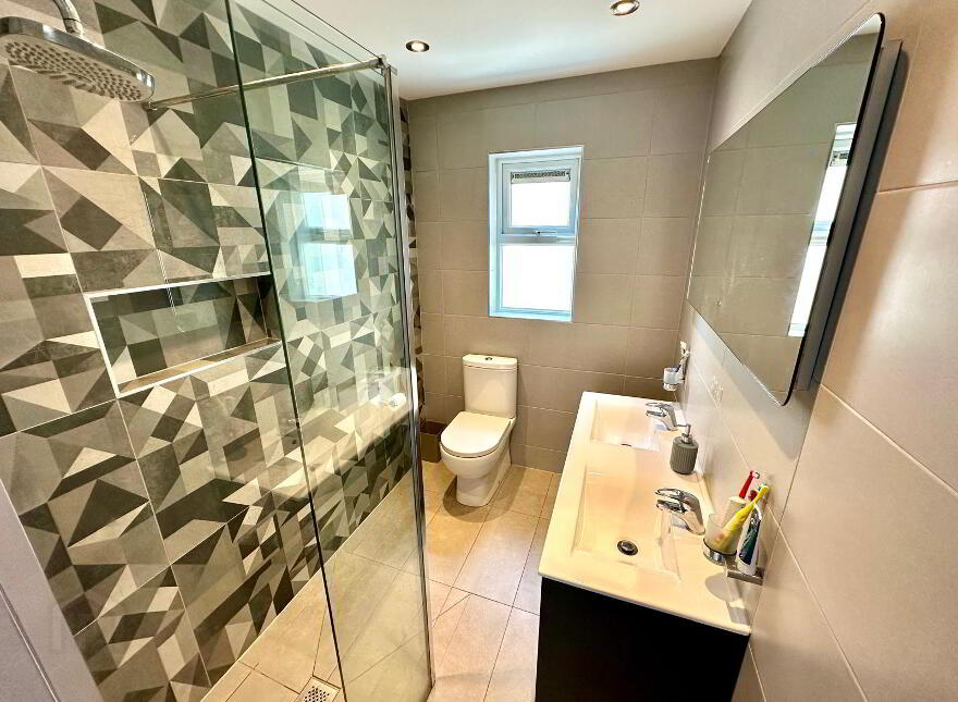 22 Earls Court, Ballymote, F56TR92