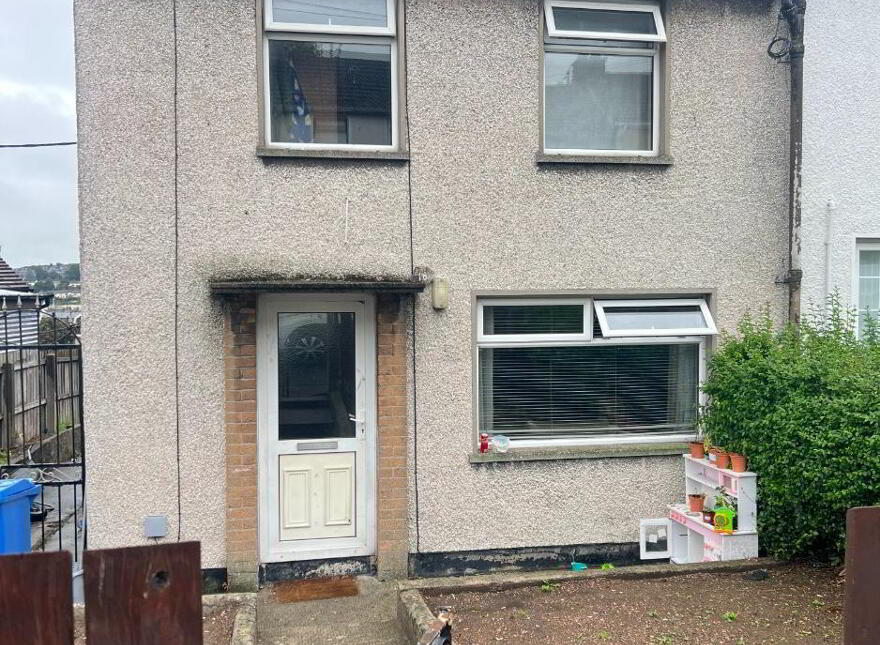 18 Barcroft Park, Newry, BT35 8EN photo