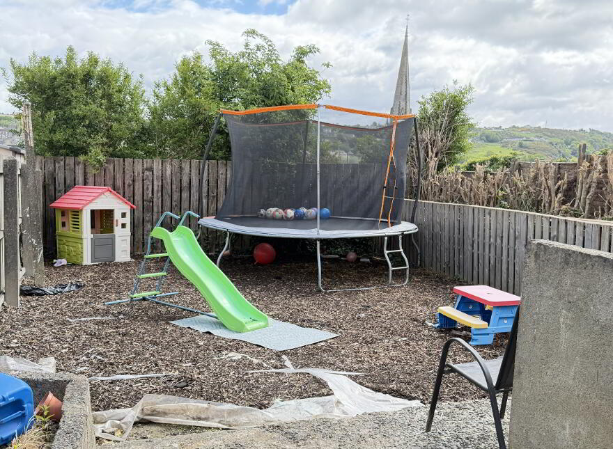 18 Barcroft Park, Newry, BT35 8EN