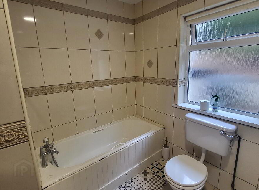 Mullaghnameely, Fenagh, Ballinamore, N41YK80