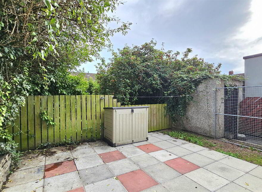 30 Thorndale Square, Carrickfergus, BT38