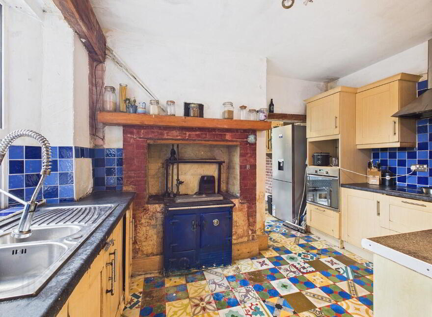 1 Midvale, Cove Road, Tramore, X91P5R7