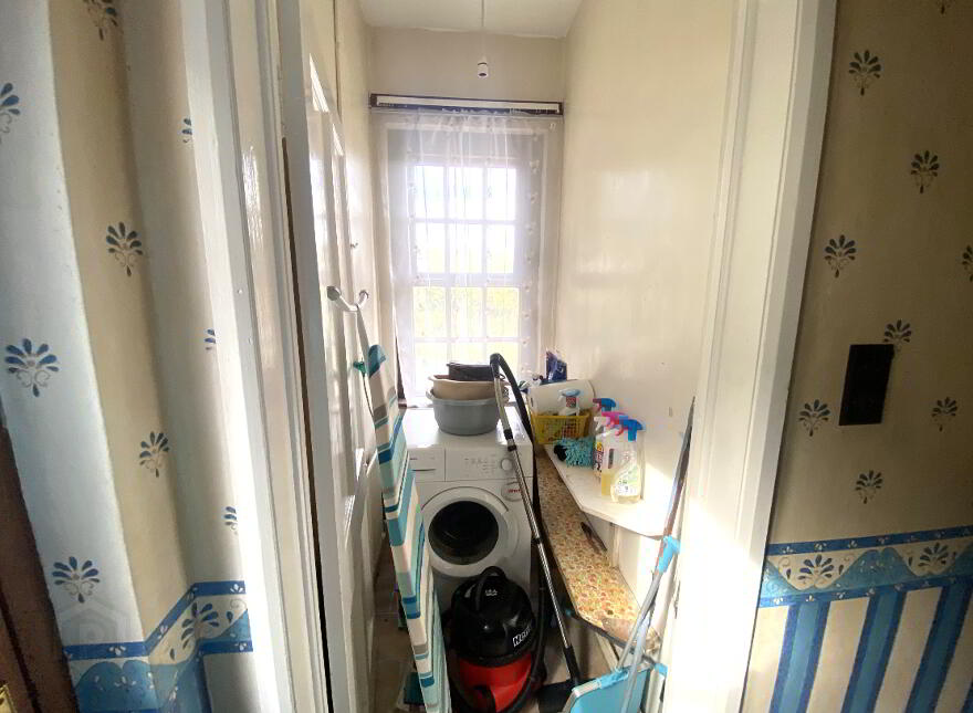 18 St. Dympna's Road, Dromore, BT78 3JG
