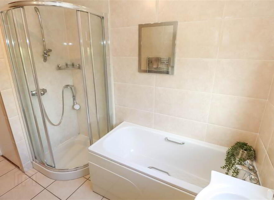 10 Carrowreagh Park, Dundonald, Belfast, BT16 1TN