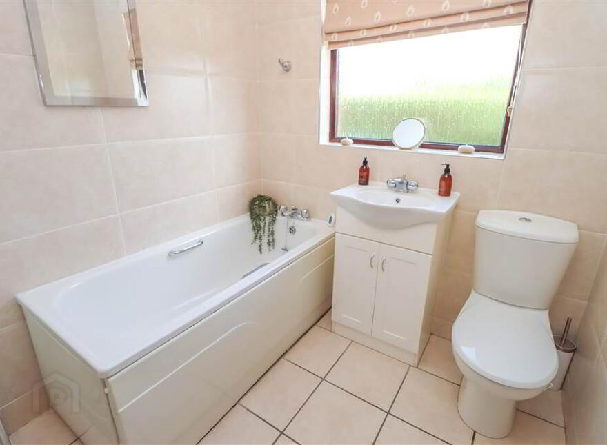 10 Carrowreagh Park, Dundonald, Belfast, BT16 1TN