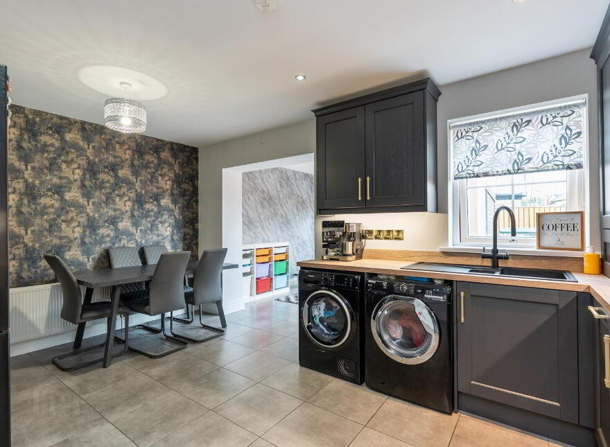 3 Lynn Hall Place, Bangor, BT19 1XP