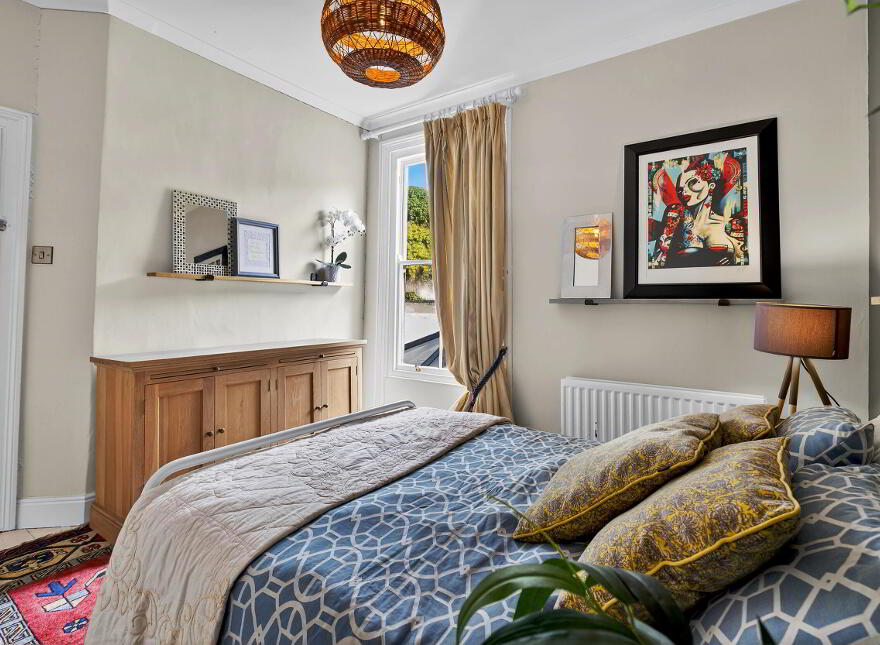32 Kerr Street, Portrush, BT56 8DG