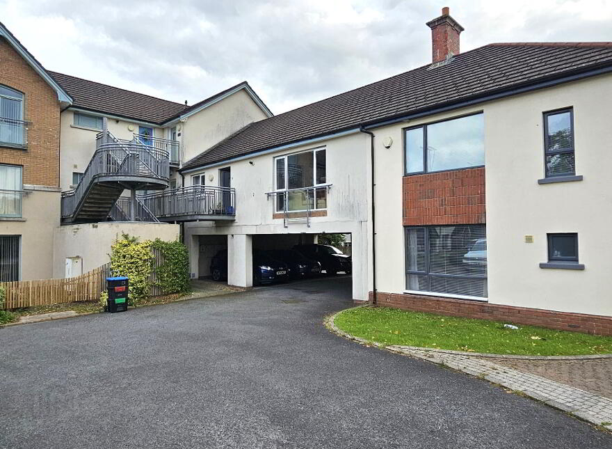 1 Fairview Farm Way, Ballyclare, BT39 9XG photo