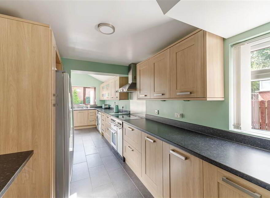 96 Erinvale Avenue, Erinvale, Belfast, BT10 0FP