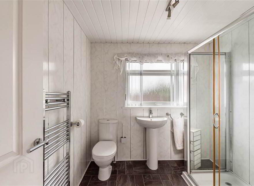 96 Erinvale Avenue, Erinvale, Belfast, BT10 0FP