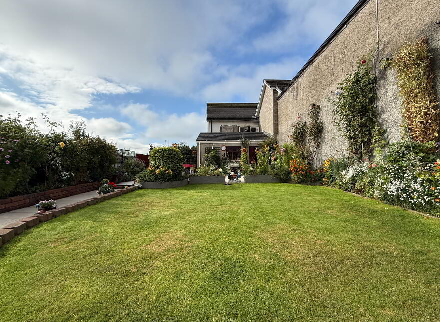5 Massereene Street, Antrim, BT41 4DD