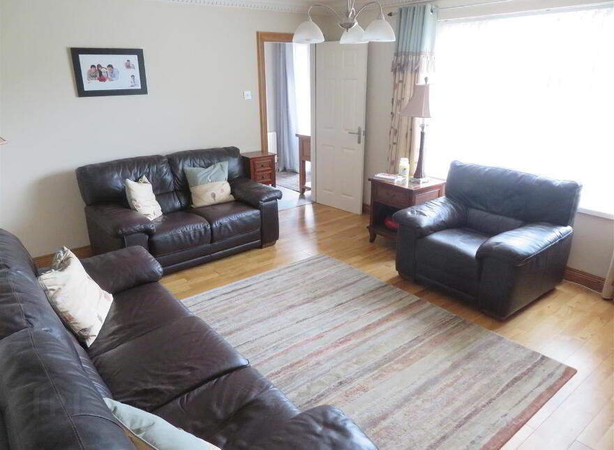 4 Hazelgrove Avenue, Lurgan, Craigavon, BT66 7TF