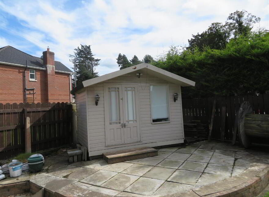 4 Hazelgrove Avenue, Lurgan, Craigavon, BT66 7TF