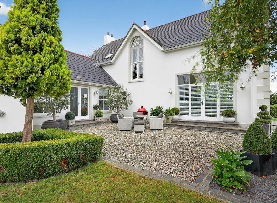 14 Peartree Hill, Dundonald, Belfast, BT16 1XA