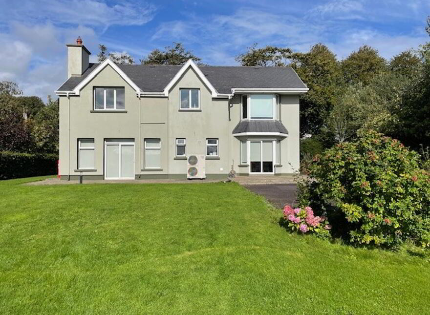 4 Loreto Avenue, Loreto Road, Killarney, V93T9C6