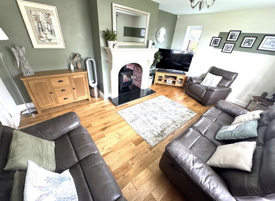 60 Broomhill Park, Coleraine, BT51 3AN