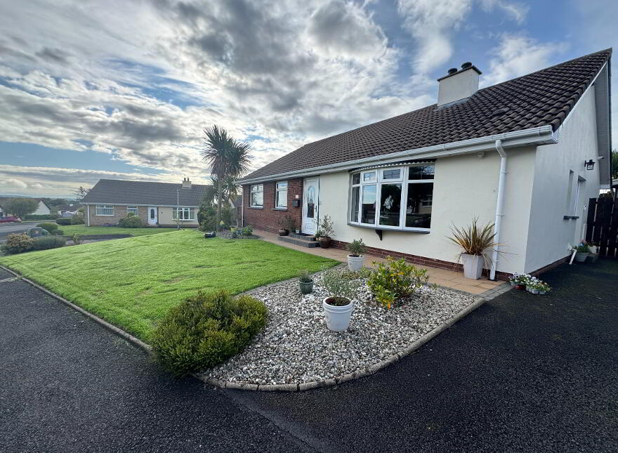 60 Broomhill Park, Coleraine, BT51 3AN
