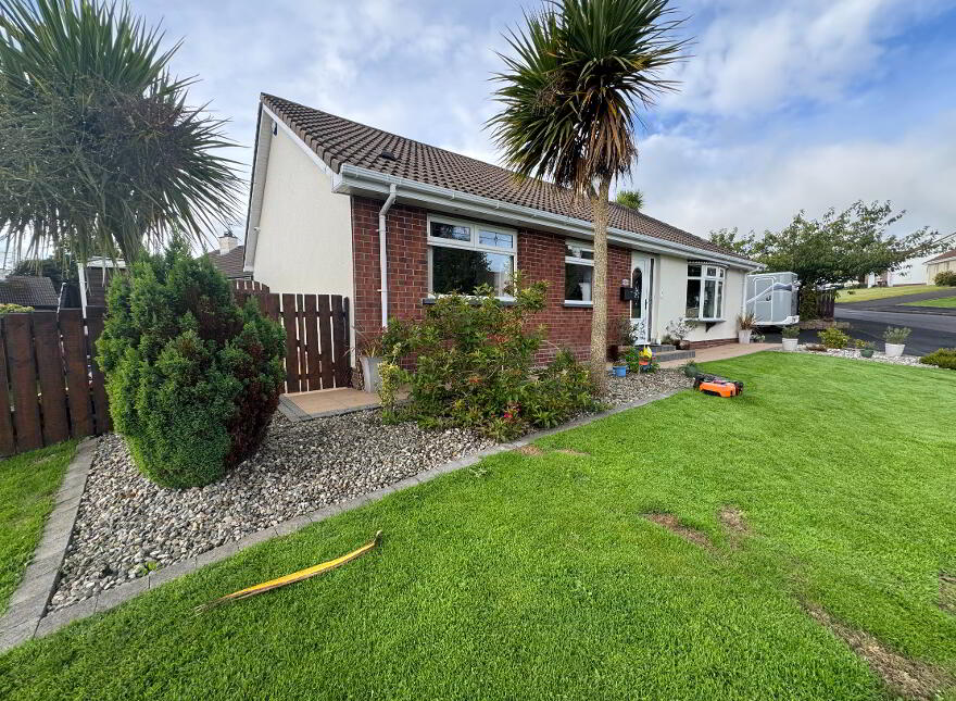60 Broomhill Park, Coleraine, BT51 3AN