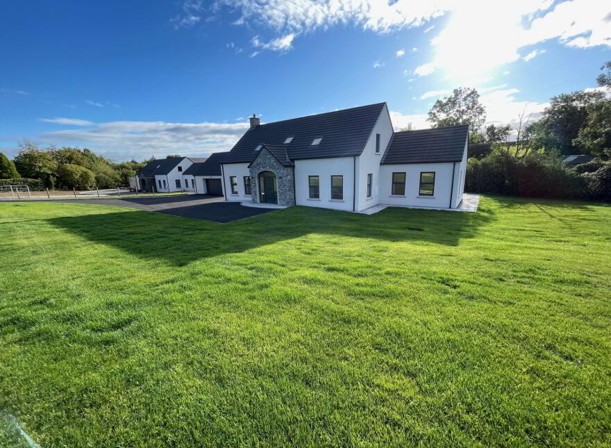 125c Carsonstown Road, Saintfield, BT24 7JN
