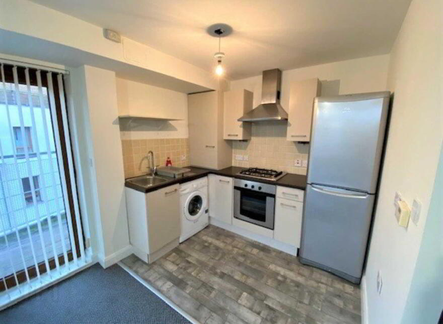 Apt 10 114, Templemore Avenue, Belfast, BT5 4FX
