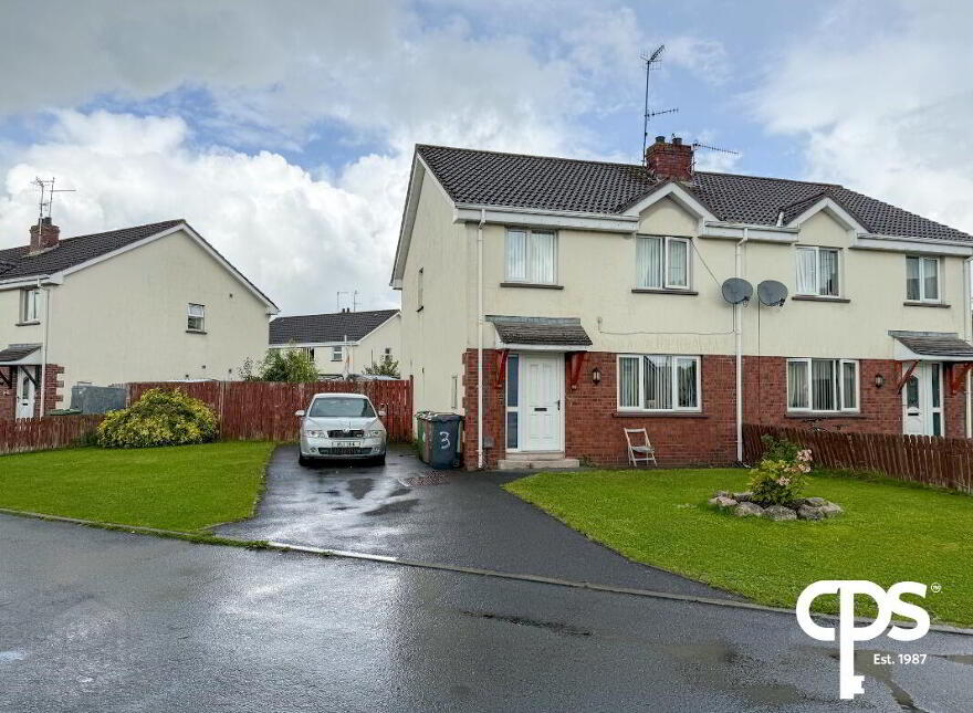 44 Navan Court, Armagh, BT60 4AW photo