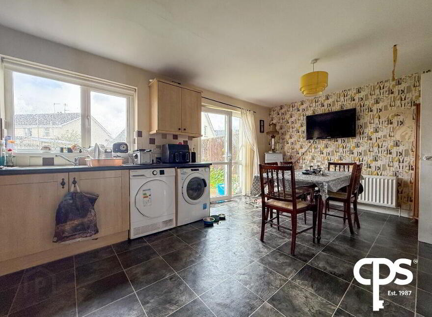 44 Navan Court, Armagh, BT60 4AW