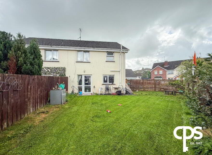 44 Navan Court, Armagh, BT60 4AW